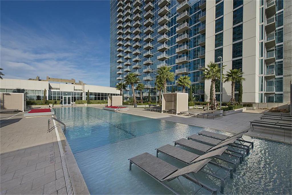 Pool & Spa